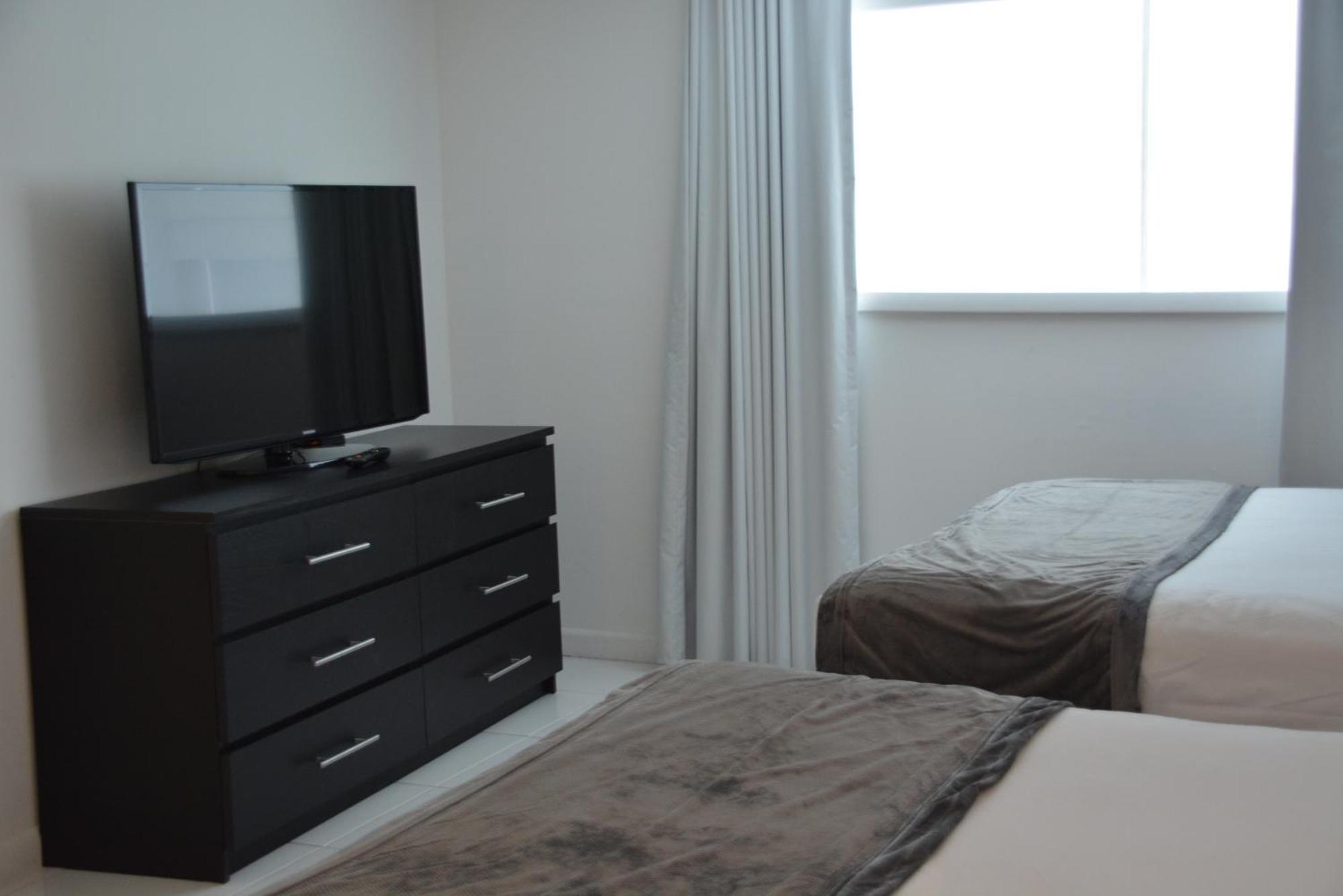 New Point Miami Beach Apartments Εξωτερικό φωτογραφία