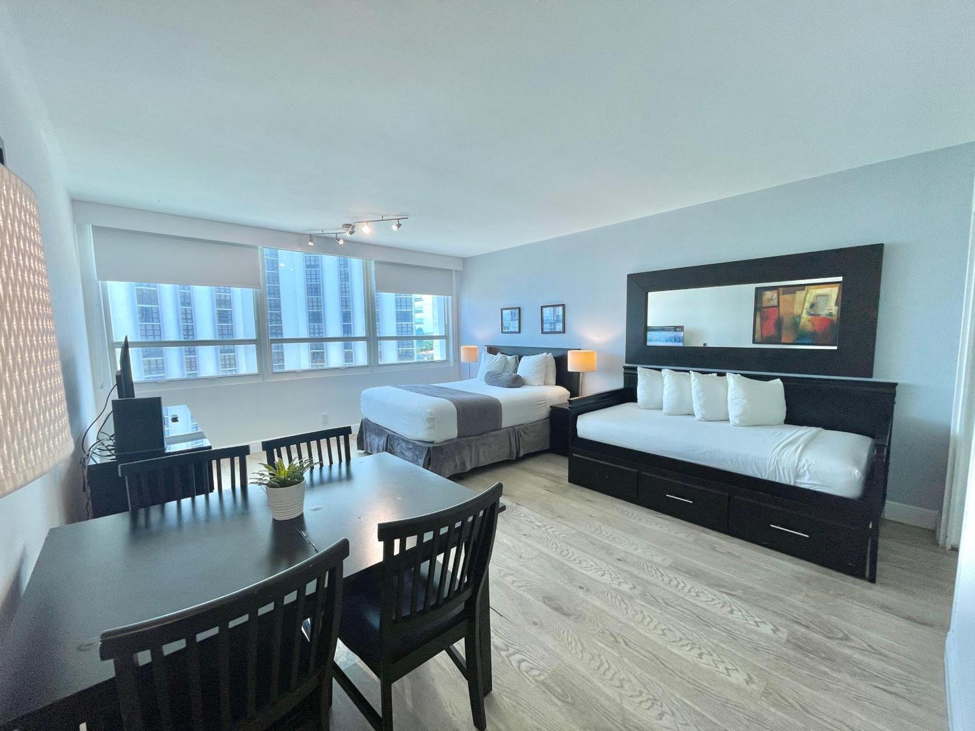 New Point Miami Beach Apartments Εξωτερικό φωτογραφία