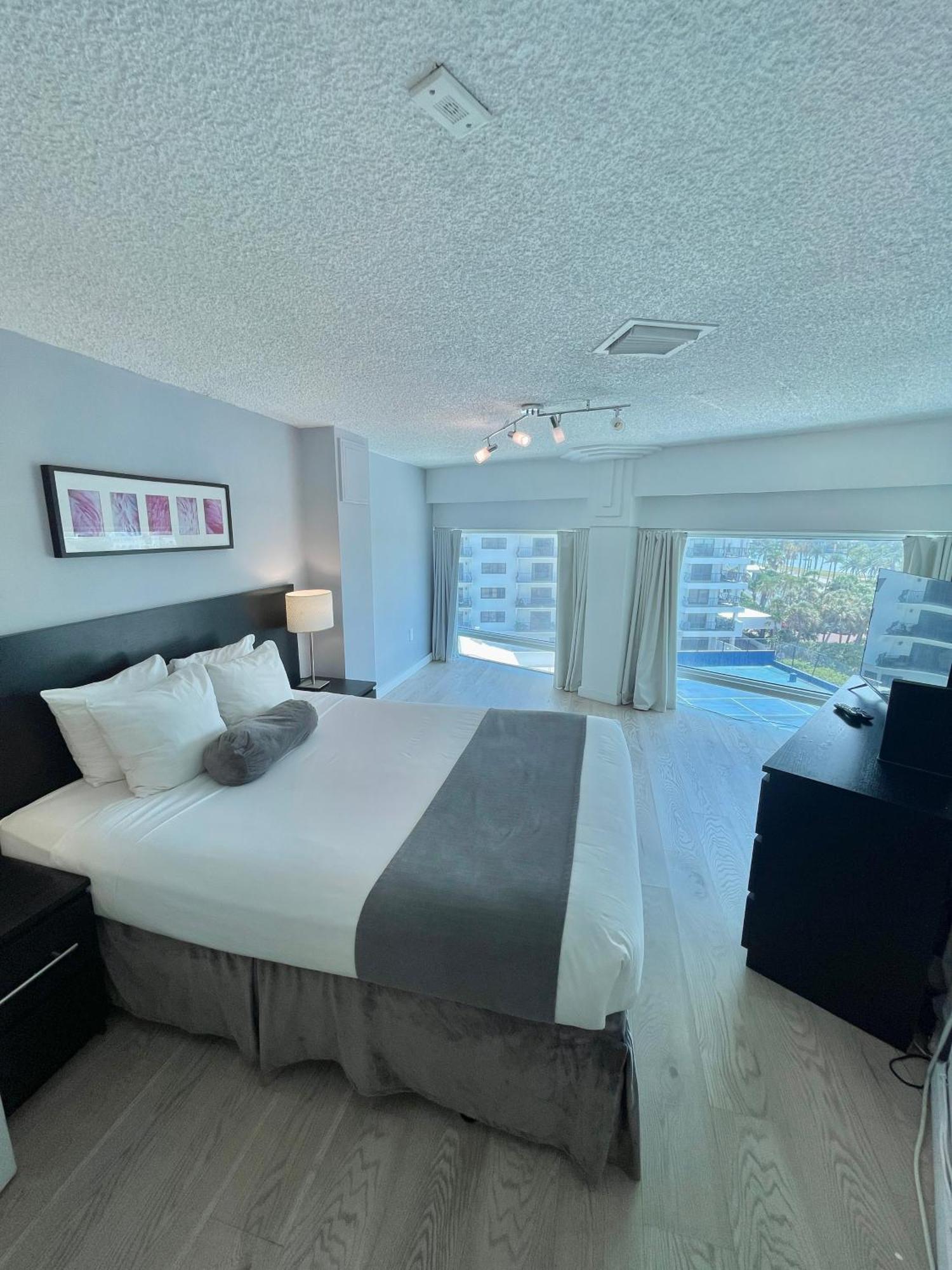 New Point Miami Beach Apartments Εξωτερικό φωτογραφία