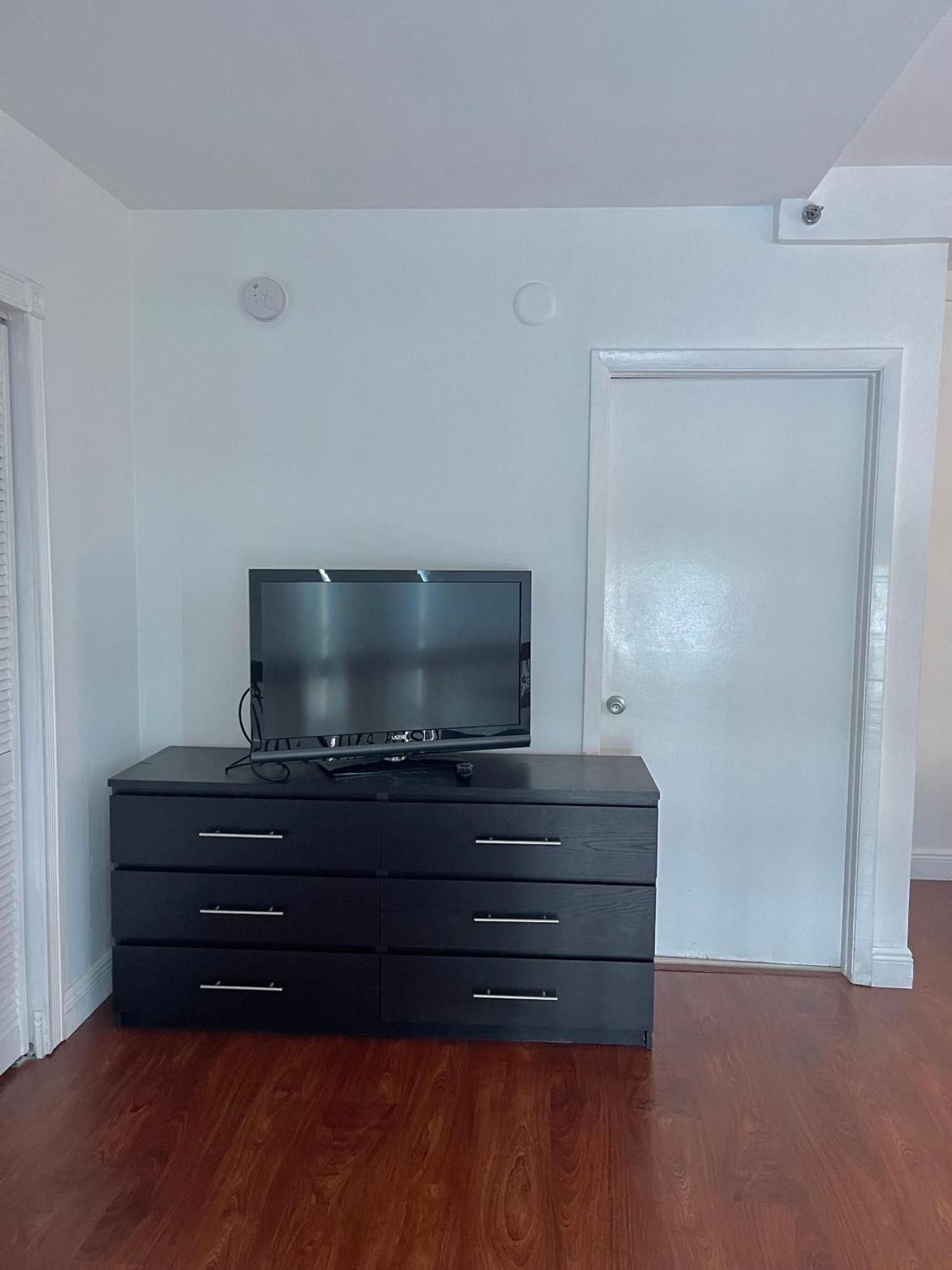 New Point Miami Beach Apartments Εξωτερικό φωτογραφία